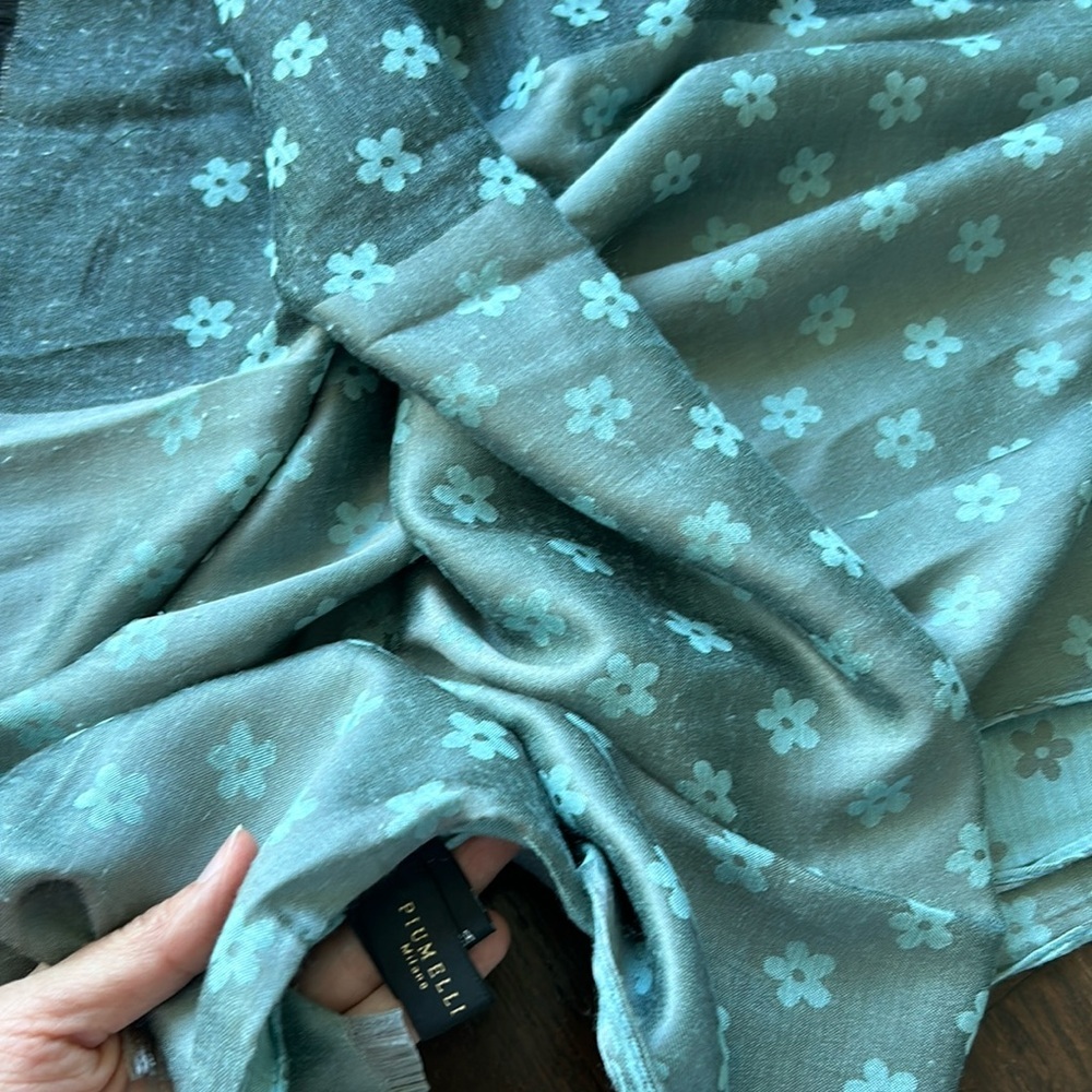 PIUMELLI Milano Silk Scarf – Made in Italy – Luxury Designer Accessory